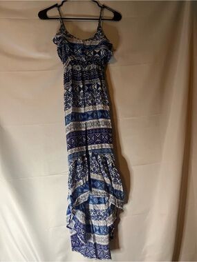 Mudd Blue and White Patterned Ruffle-Hem Asymmetrical Maxi Dress